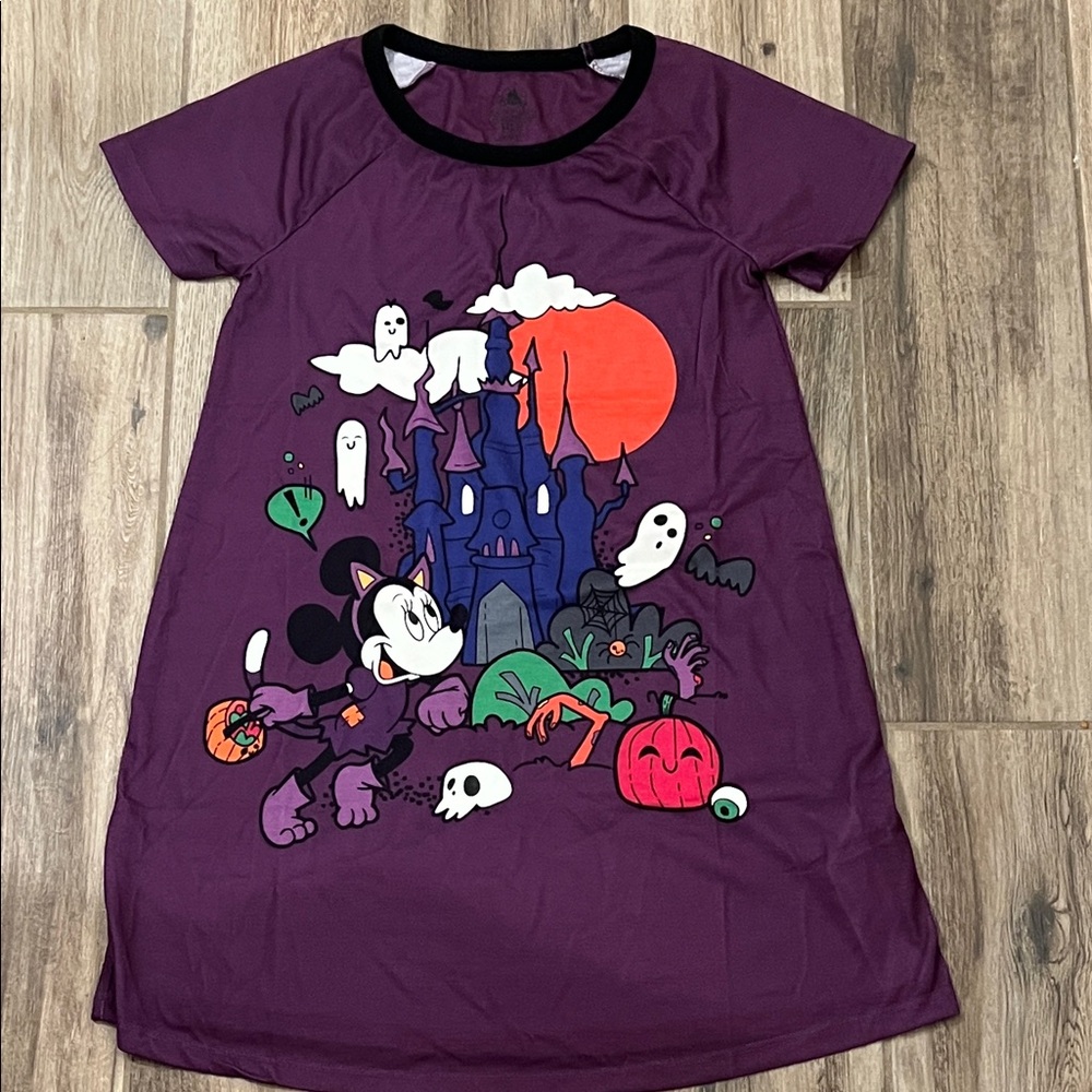 Disney Minnie Mouse Halloween Black and Purple Nightgown